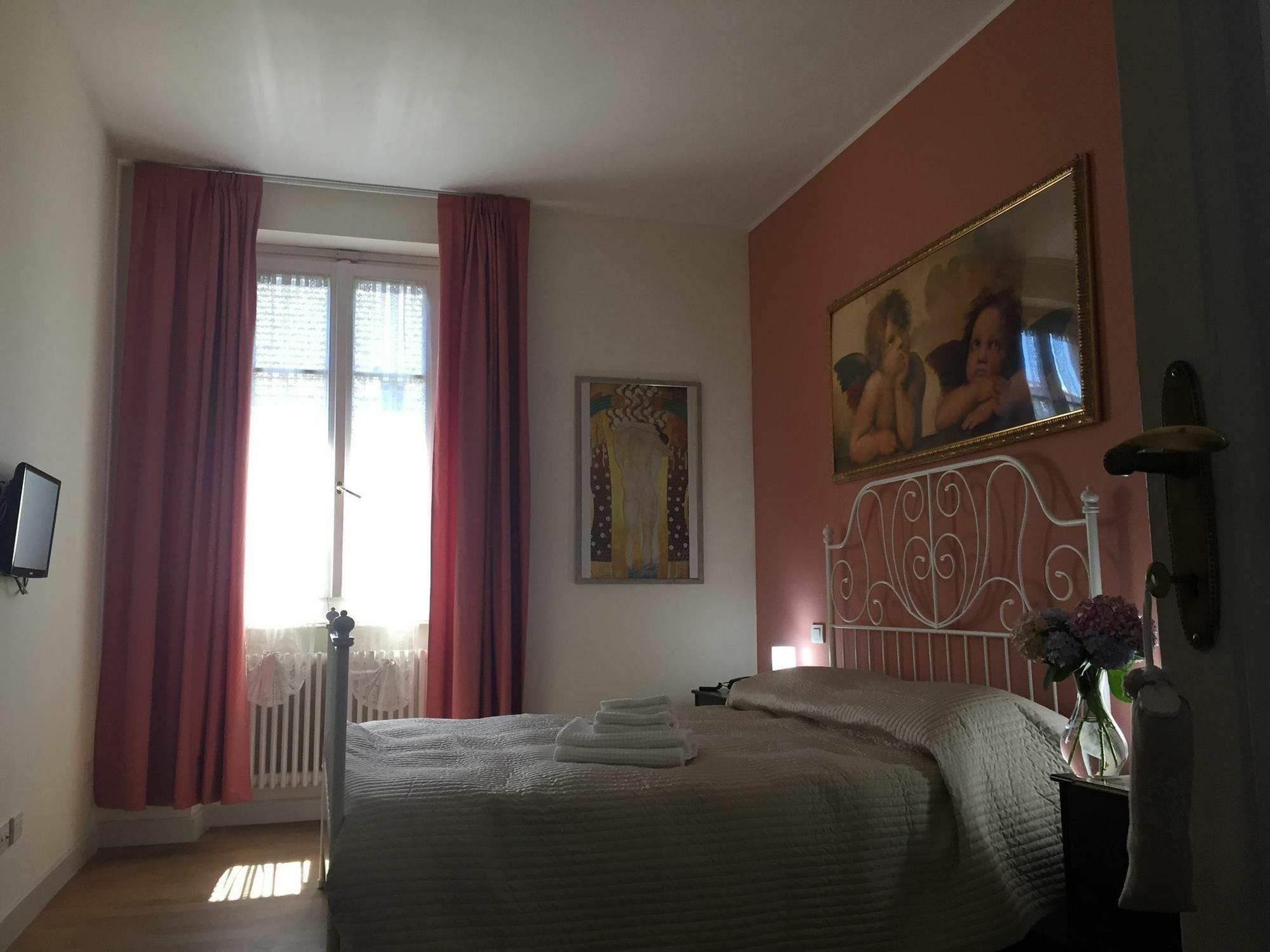 Hotel Carducci 24