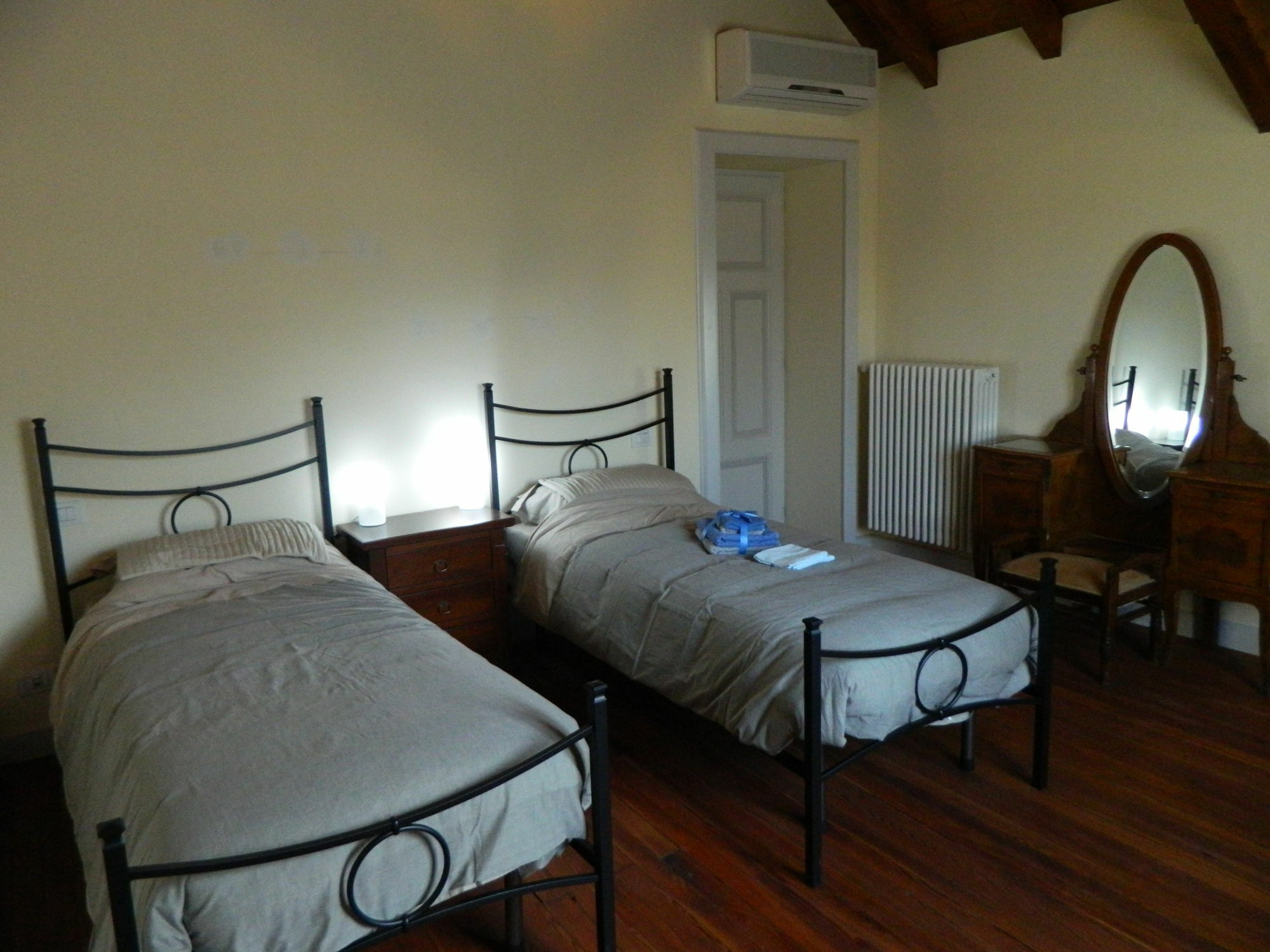 Carducci 24 Hotel *